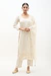 Buy_Samyukta Singhania_Off White Kurta Dola Silk Jacquard Floral Round Mandala Butti Pattern Pant Set 