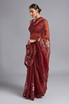 Buy_Akutee_Maroon Handwoven Organza Madhurika Pattern Saree With Unstitched Blouse Piece _Online_at_Aza_Fashions