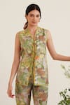 Buy_Sunandini_Green 100% Cotton Printed Checkered V-neck Hera Reversible Jacket With Pant 