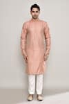 Arihant Rai Sinha_Peach Silk, Jacquard Abstract Butti Pattern Kurta _Online_at_Aza_Fashions