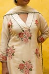 Buy_MITHI SUPARI_Ivory Malai Chanderi Embroidered Thread V-neck Kyari Beads Kurta Pant Set _Online_at_Aza_Fashions