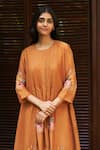 Buy_Vaayu_Orange Muslin Cotton Embroidered Floral Applique Bloom Work Kurta And Pant Set _Online_at_Aza_Fashions