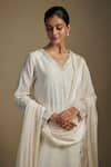 Nadima Saqib_Off White Kurta Chanderi Embroidered Applique V-neck Geometric Set _Online_at_Aza_Fashions