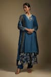 Buy_Nadima Saqib_Blue Kurta Organza Embroidered Applique V-neck Panel Layered Anarkali Set _at_Aza_Fashions