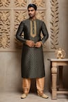 Buy_Arihant Rai Sinha_Green Kurta Jacquard Woven Flower Butta Set _at_Aza_Fashions