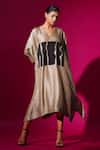 Buy_Stoique_Grey Mysore Silk V Neck Heaven Color Block Detailed Kaftan Dress _at_Aza_Fashions