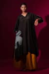 Buy_Stoique_Black Upada Silk Tie Dye Blunt V Rebirth Tie-dye Asymmetric Tunic _at_Aza_Fashions