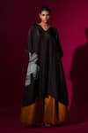 Buy_Stoique_Black Upada Silk Tie Dye Blunt V Rebirth Tie-dye Asymmetric Tunic _Online_at_Aza_Fashions