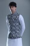 Aryavir Malhotra_Black Soft Cotton Printed Paisley Nehru Jacket _Online_at_Aza_Fashions