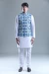 Arihant Rai Sinha_Blue Cotton Embroidery Zig Zag Print Nehru Jacket _at_Aza_Fashions