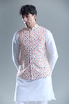 Aryavir Malhotra_Cream Soft Cotton Printed Diamond Checkered Nehru Jacket _Online_at_Aza_Fashions