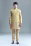 Arihant Rai Sinha_Gold Kurta And Churidar Silk Embroidered Bandhani Geometric Woven Bandi & Set _at_Aza_Fashions