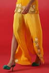 Buy_Kavitha Gutta_Yellow Pure Crepe Embroidery Sunshine Blossom Cutwork Kurti With Tulip Pant 