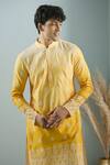 Buy_Aryavir Malhotra_Yellow Soft Cotton Shaded Thread Blossom Embroidered Kurta _at_Aza_Fashions