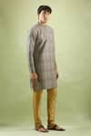 Buy_Aryavir Malhotra_Grey Soft Cotton Threadwork Stripe Pattern Kurta 