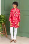 Free Sparrow_Pink Cotton Printed Floral Kurta With Pyjama _Online_at_Aza_Fashions