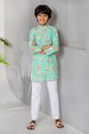 Buy_Free Sparrow_Blue Cotton Printed Floral Kurta With Pyjama _at_Aza_Fashions