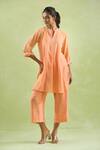 Buy_Kanika Sharma_Peach Kurta Chanderi Silk Embroidery Thread Band Placket Short With Pant 