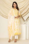 Pheeta_White Mulmul Embroidery Floral Round Aari Kalidar Anarkali And Pant Set _Online_at_Aza_Fashions