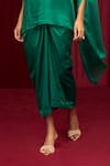 Ridhi Mehra_Green Cape Fine Silk Embroidery Floral V Neck Lilt Placement With Skirt _Online_at_Aza_Fashions