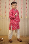 Buy_TINY COLOR_Pink Cotton Silk Print Traditional Block Kurta With Pyjama 