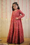 Buy_TINY COLOR_Maroon Mulmul Cotton Print Floral Block Tiered Kurta _at_Aza_Fashions