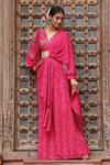 Buy_Gazab by Miku Kumar_Pink Georgette Printed Floral Plunge Fiza Pre-draped Saree With Blouse 