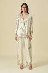 Buy_Anamika Khanna_Ivory Silk Embroidery, Zari Floral Zardozi Blazer And Pant Set