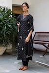 Vashisht Guru Dutt_Black Woven Chanderi Embroidery Dori Round Neck Mughal Crest Kurta Set _Online_at_Aza_Fashions