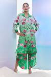 Buy_Pria Kataria Puri_Green Silk Printed Tulip Shirt Collar Shaded Kaftan With Pant _at_Aza_Fashions