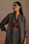 ROZA_Grey Habutai Silk Hand-drawn Rose Wallflower Floral Motif Kurta With Pant _at_Aza_Fashions