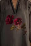 Buy_ROZA_Grey Habutai Silk Hand-drawn Rose Wallflower Floral Motif Kurta With Pant 