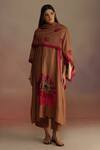 Buy_ROZA_Brown Silk Wool Hand-drawn Floral V-neck Apple Kurta With Pant _at_Aza_Fashions