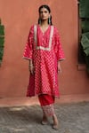 Begum_Fuchsia Zari Silk Phiran Embellished V Neck Faris Gota Kurta With Pant _Online_at_Aza_Fashions