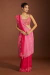 Buy_Meghna shah_Pink Pure Mul Silk Embroidered Thread Scoop Floral Ombre Saree With Blouse 