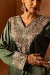 Buy_Angad Creations_Green Kurta And Pant Cotton Satin Embroidered Tilla V-neck Zari Dynasty Set 