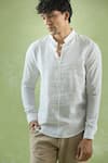 Arihant Rai Sinha_White 100% Pure European Linen - 60 Lea Plain Full Sleeve Short Kurta _at_Aza_Fashions