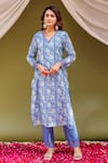 Missprint_Blue Kurta Chanderi Printed Floral V Neck Sky Blossom Set _Online_at_Aza_Fashions