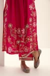 Svastih_Magenta Tunic Cotton Silk Embroidery Floral V Neck Mahira Kurta With Pant _at_Aza_Fashions