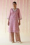 Buy_Nero India_Pink Kurta- Organza Print Floral V Neck Sheer And Pant Set _at_Aza_Fashions