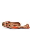 Buy_House of Vitti India_Harvest Glow Dabka Embroidered Juttis _at_Aza_Fashions