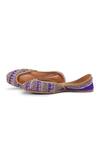 Buy_House of Vitti India_Mirah Zari Embroidered Juttis _at_Aza_Fashions