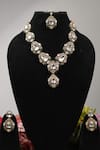 Buy_Amaara Jewels_White Emeralds Geometric Carved Polki Embellished Necklace Set _Online