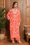 Buy_Archana Shah_Orange Print Floral Round Neck Scarlet Kaftan With Pant _at_Aza_Fashions