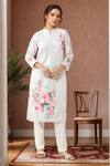 Buy_Samyukta Singhania_Off White Velvet Printed Rose Band Collar Gotta Patti Straight Kurta _at_Aza_Fashions