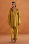 Buy_Inej_Yellow Velvet Embroidered Floral Square Tunic With Straight Pant _at_Aza_Fashions