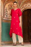 Buy_KARAJ JAIPUR_Red Dola Silk Embroidery Mirror V-neck Zari A-line Kurta With Pant _at_Aza_Fashions