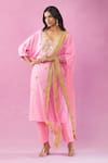 Buy_Kunwaraniritu_Pink Cotton Embroidery Zardozi V Neck Kurta Pant Set _at_Aza_Fashions