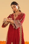 Buy_Sheetal Batra_Red Kurta Silk Chanderi Embroidery Kirandori Notch Shahzain Chauga Set 