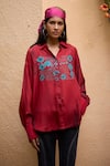 Buy_Medha_Red Pure Silk Bandhani Tie Dye Collar Shirt _at_Aza_Fashions